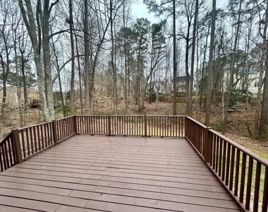 232 Haywicke Place - Photo Thumbnail 21