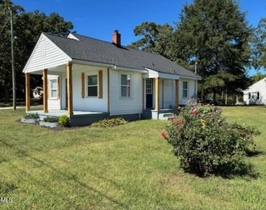 1101 E Mason Street - Photo Thumbnail 1