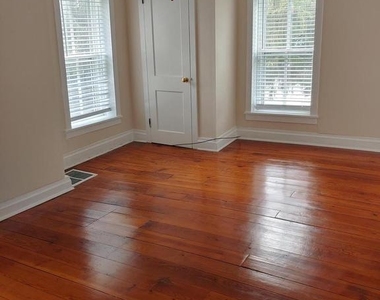 1001 Fairfield Station Road - Photo Thumbnail 10