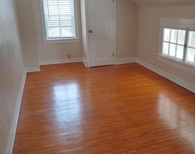 1001 Fairfield Station Road - Photo Thumbnail 12