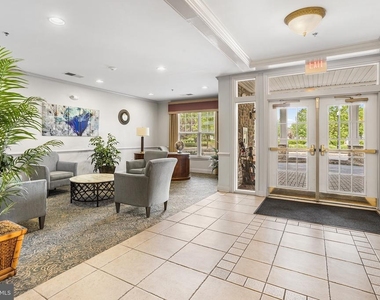 100 Middlesex Boulevard - Photo Thumbnail 11
