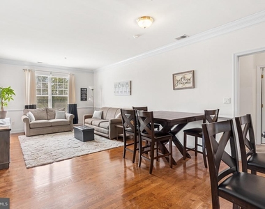 100 Middlesex Boulevard - Photo Thumbnail 1