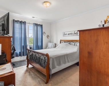 100 Middlesex Boulevard - Photo Thumbnail 5
