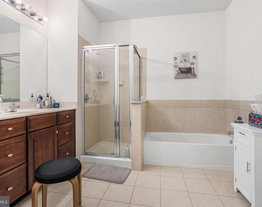 100 Middlesex Boulevard - Photo Thumbnail 6