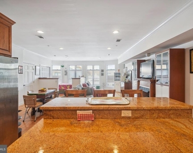 716 Cookman Avenue - Photo Thumbnail 2