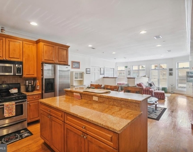 716 Cookman Avenue - Photo Thumbnail 5
