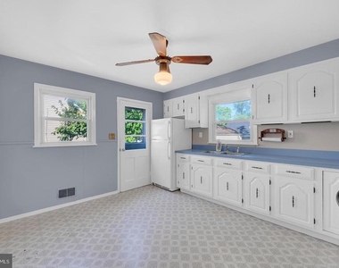42 Baltusrol Street - Photo Thumbnail 8