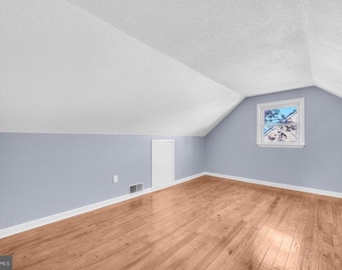 42 Baltusrol Street - Photo Thumbnail 13