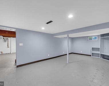 42 Baltusrol Street - Photo Thumbnail 16