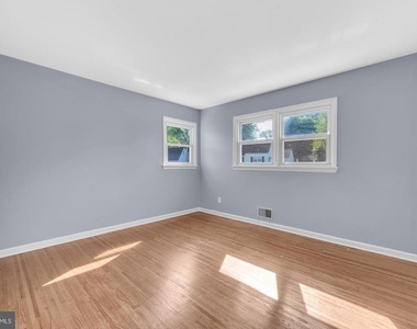 42 Baltusrol Street - Photo Thumbnail 10