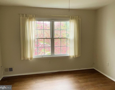 15 Azalea Court - Photo Thumbnail 9