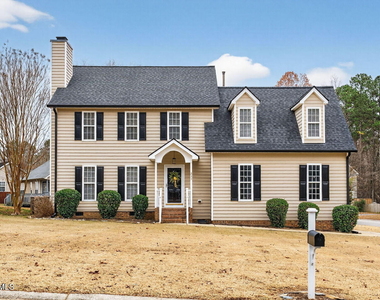 233 Harvester Drive - Photo Thumbnail 1
