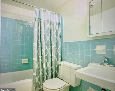 100 Fox Meadow Drive - Photo Thumbnail 5