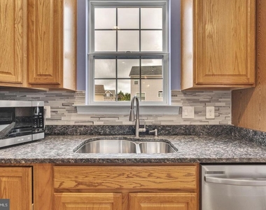 24340 Broad Creek Drive - Photo Thumbnail 6