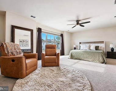 45242 Woodhaven Drive - Photo Thumbnail 6