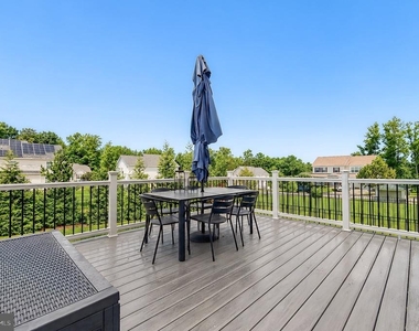 45242 Woodhaven Drive - Photo Thumbnail 72