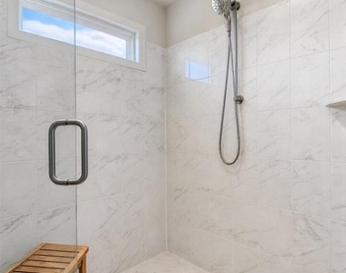 45242 Woodhaven Drive - Photo Thumbnail 17