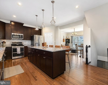 45242 Woodhaven Drive - Photo Thumbnail 45