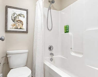 45242 Woodhaven Drive - Photo Thumbnail 28