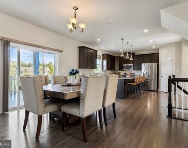 45242 Woodhaven Drive - Photo Thumbnail 59