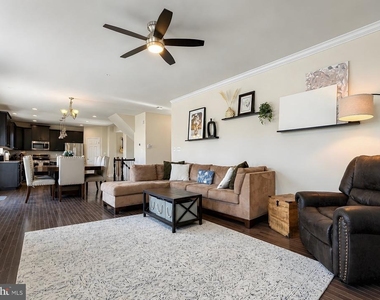 45242 Woodhaven Drive - Photo Thumbnail 57