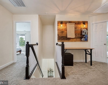 45242 Woodhaven Drive - Photo Thumbnail 32