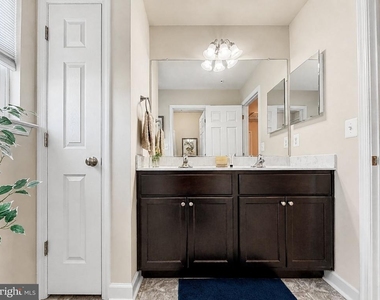 45242 Woodhaven Drive - Photo Thumbnail 26