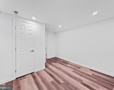 9214 Davidson Street - Photo Thumbnail 5
