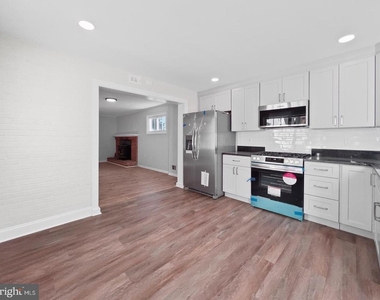 9214 Davidson Street - Photo Thumbnail 8