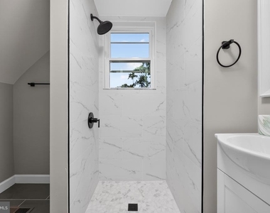10904 Livingston Road - Photo Thumbnail 19