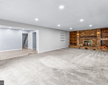 12913 Victoria Heights Drive - Photo Thumbnail 16