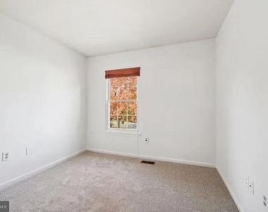 14506 Macbeth Drive - Photo Thumbnail 7