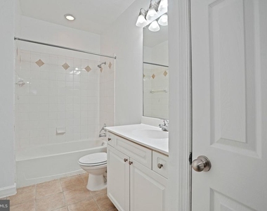 501 Hungerford Drive - Photo Thumbnail 21