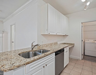 501 Hungerford Drive - Photo Thumbnail 9