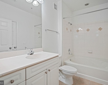 501 Hungerford Drive - Photo Thumbnail 26