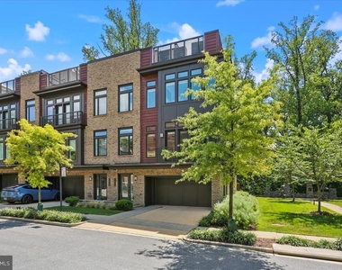 5352 Merriam Street - Photo Thumbnail 1
