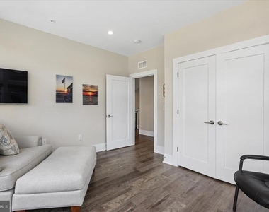 5352 Merriam Street - Photo Thumbnail 29