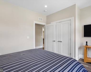 5352 Merriam Street - Photo Thumbnail 27