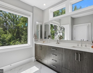 5352 Merriam Street - Photo Thumbnail 24