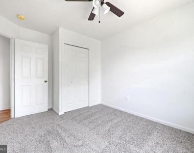 20207 Yankee Harbor Place - Photo Thumbnail 44