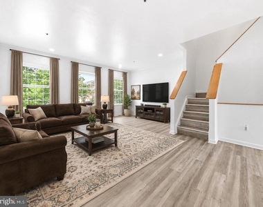 20207 Yankee Harbor Place - Photo Thumbnail 13