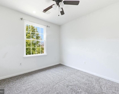 20207 Yankee Harbor Place - Photo Thumbnail 42