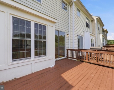 20207 Yankee Harbor Place - Photo Thumbnail 55
