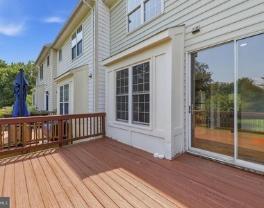 20207 Yankee Harbor Place - Photo Thumbnail 56