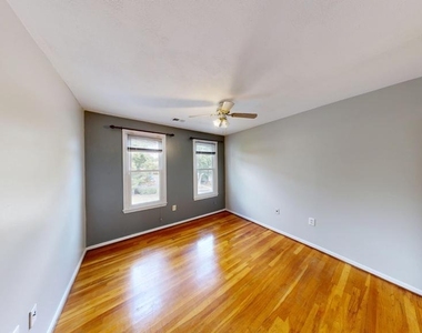 553 Monet Drive - Photo Thumbnail 8