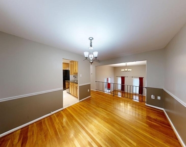 553 Monet Drive - Photo Thumbnail 5