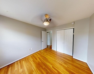 553 Monet Drive - Photo Thumbnail 7