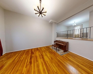 553 Monet Drive - Photo Thumbnail 3