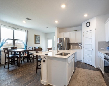 14020 Neskar Dr - Photo Thumbnail 10