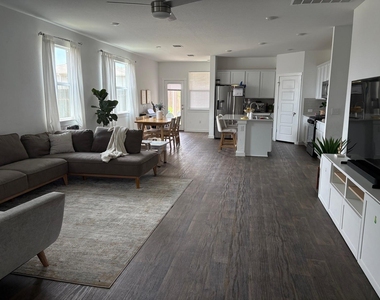 14020 Neskar Dr - Photo Thumbnail 1